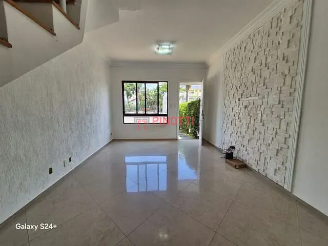 Sobrado 3 quartos e 3 banheiros, à venda, no bairro Vila Jerusalém em São Bernardo do Campo