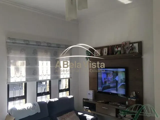 Sobrado 3 quartos e 2 banheiros, à venda, no bairro Vila Yolanda em Osasco