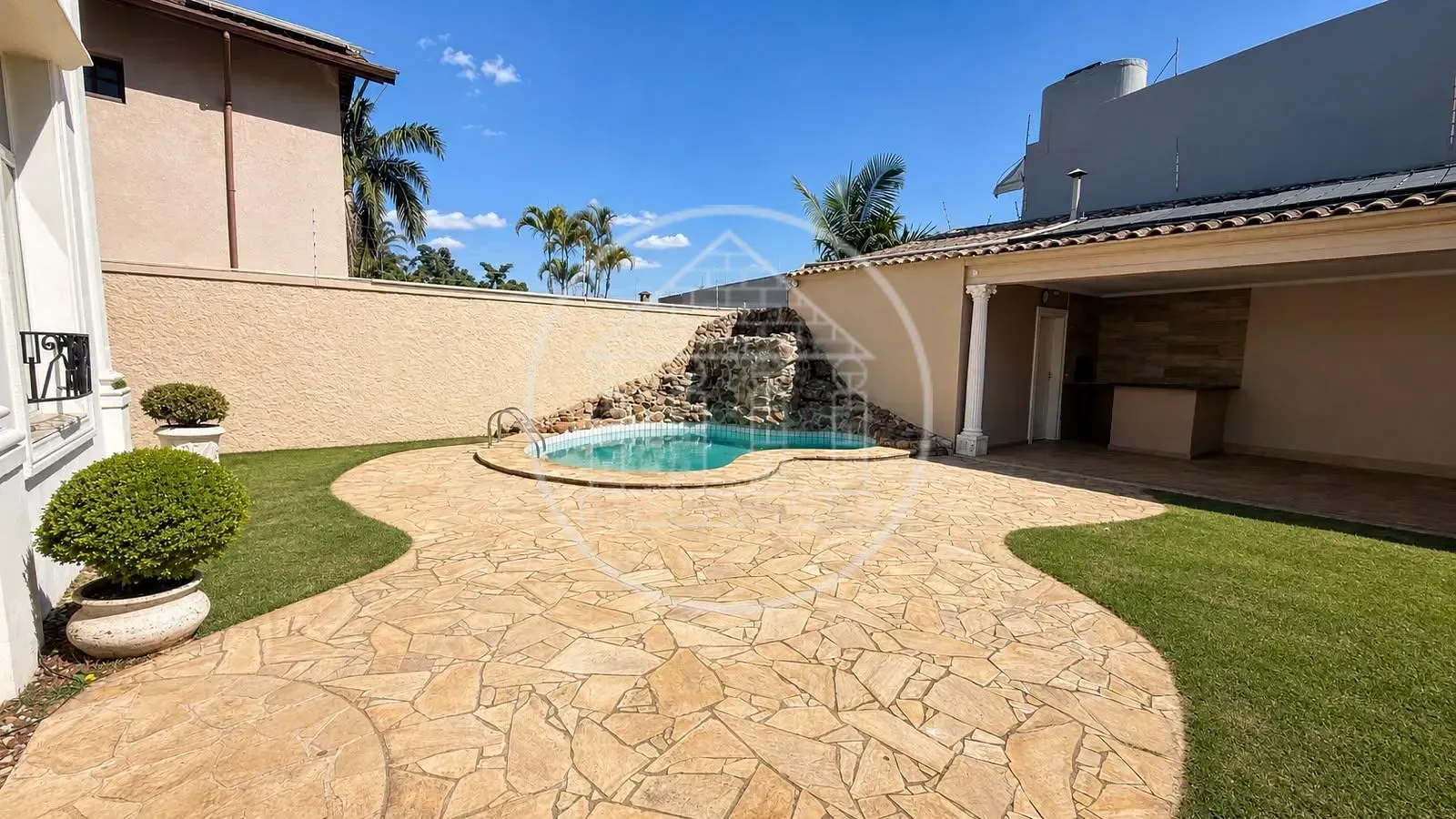 Sobrado, 4 quartos, 632 m² - Foto 3
