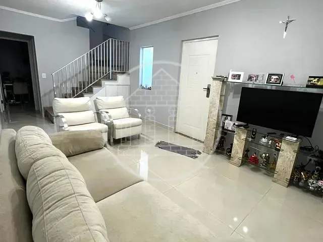 Sobrado com 140m² 3 quartos e 3 banheiros, à venda, no bairro Jardim Sabará em São Paulo