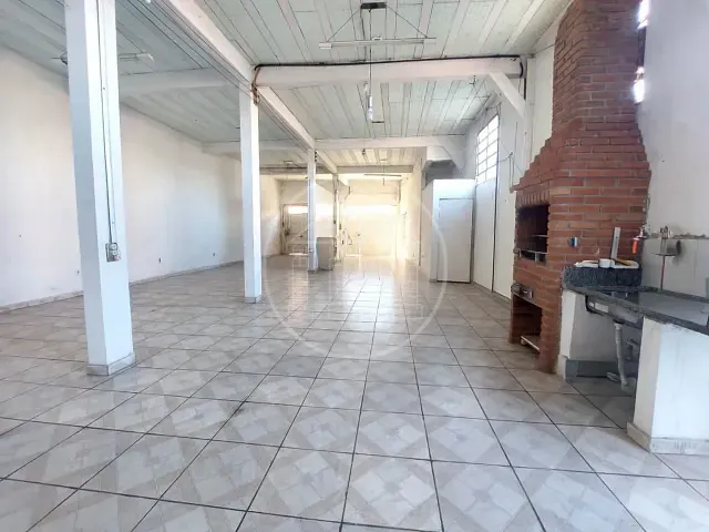 Sobrado com 250m² 4 quartos e 7 banheiros, à venda, no bairro Jardim dos Manacás em São Paulo