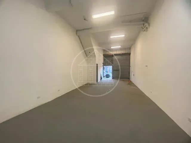 Sobrado com 125m² 8 quartos e 8 banheiros, à venda, no bairro Parque Grajaú em São Paulo