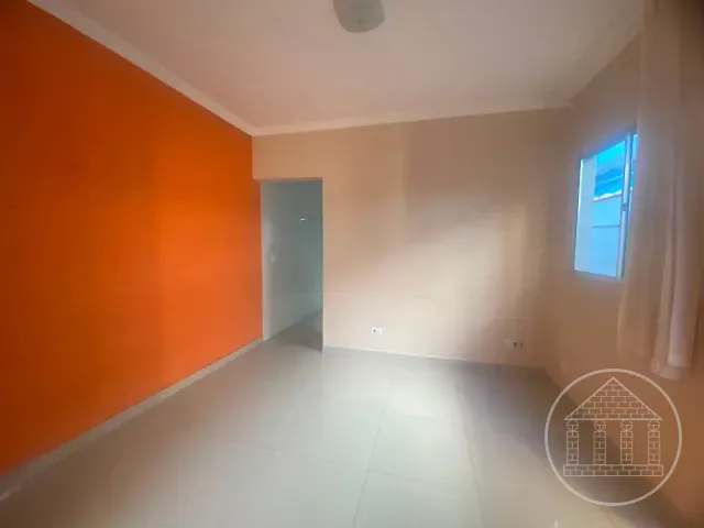 Sobrado 4 quartos e 3 banheiros, à venda, no bairro Balneário São José em São Paulo