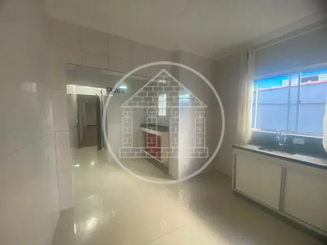Sobrado 4 quartos e 3 banheiros, à venda, no bairro Balneário São José em São Paulo