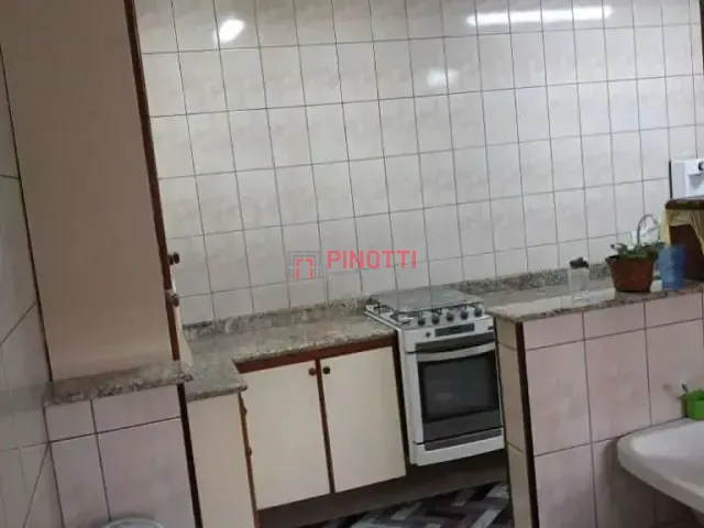 Sobrado 3 quartos e 2 banheiros, à venda, no bairro Santa Terezinha em São Bernardo do Campo