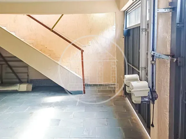 Sobrado com 160m² 3 quartos e 2 banheiros, à venda, no bairro Jardim Colonial em São Paulo