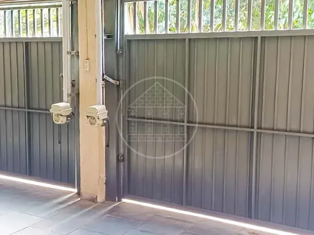 Sobrado com 160m² 3 quartos e 2 banheiros, à venda, no bairro Jardim Colonial em São Paulo