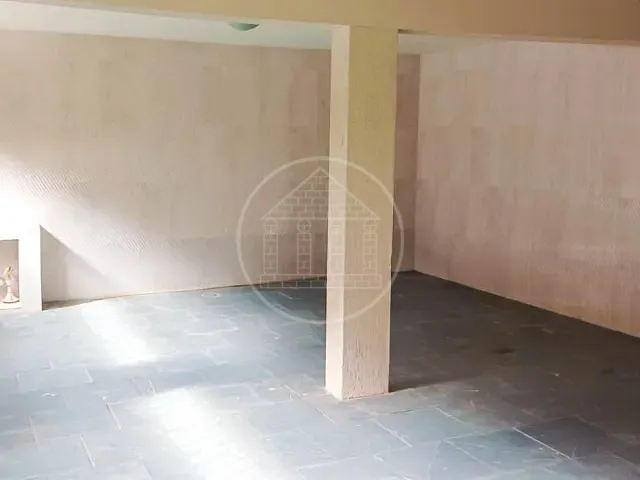 Sobrado com 160m² 3 quartos e 2 banheiros, à venda, no bairro Jardim Colonial em São Paulo