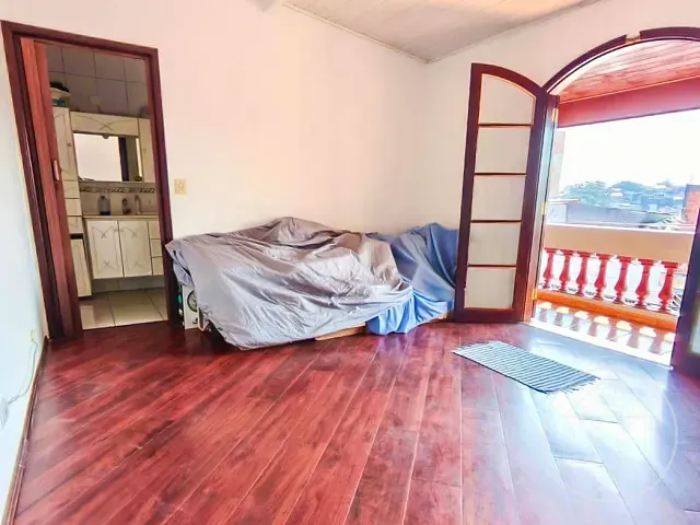 Sobrado com 130m² 4 quartos e 2 banheiros, à venda, no bairro Parque América em São Paulo