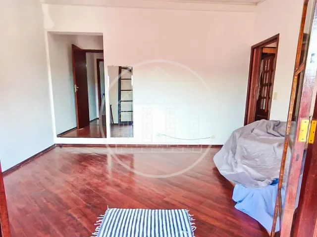 Sobrado com 130m² 4 quartos e 2 banheiros, à venda, no bairro Parque América em São Paulo