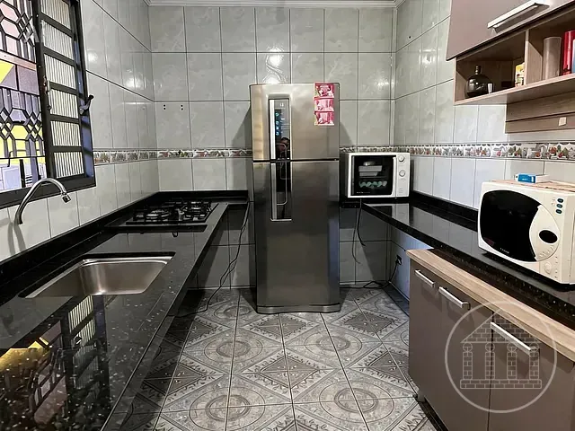 Sobrado com 125m² 4 quartos e 3 banheiros, à venda, no bairro Balneário São José em São Paulo