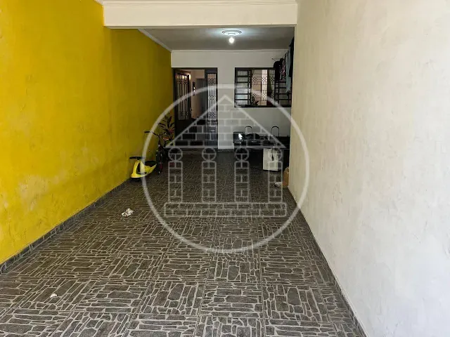 Sobrado com 125m² 4 quartos e 3 banheiros, à venda, no bairro Balneário São José em São Paulo