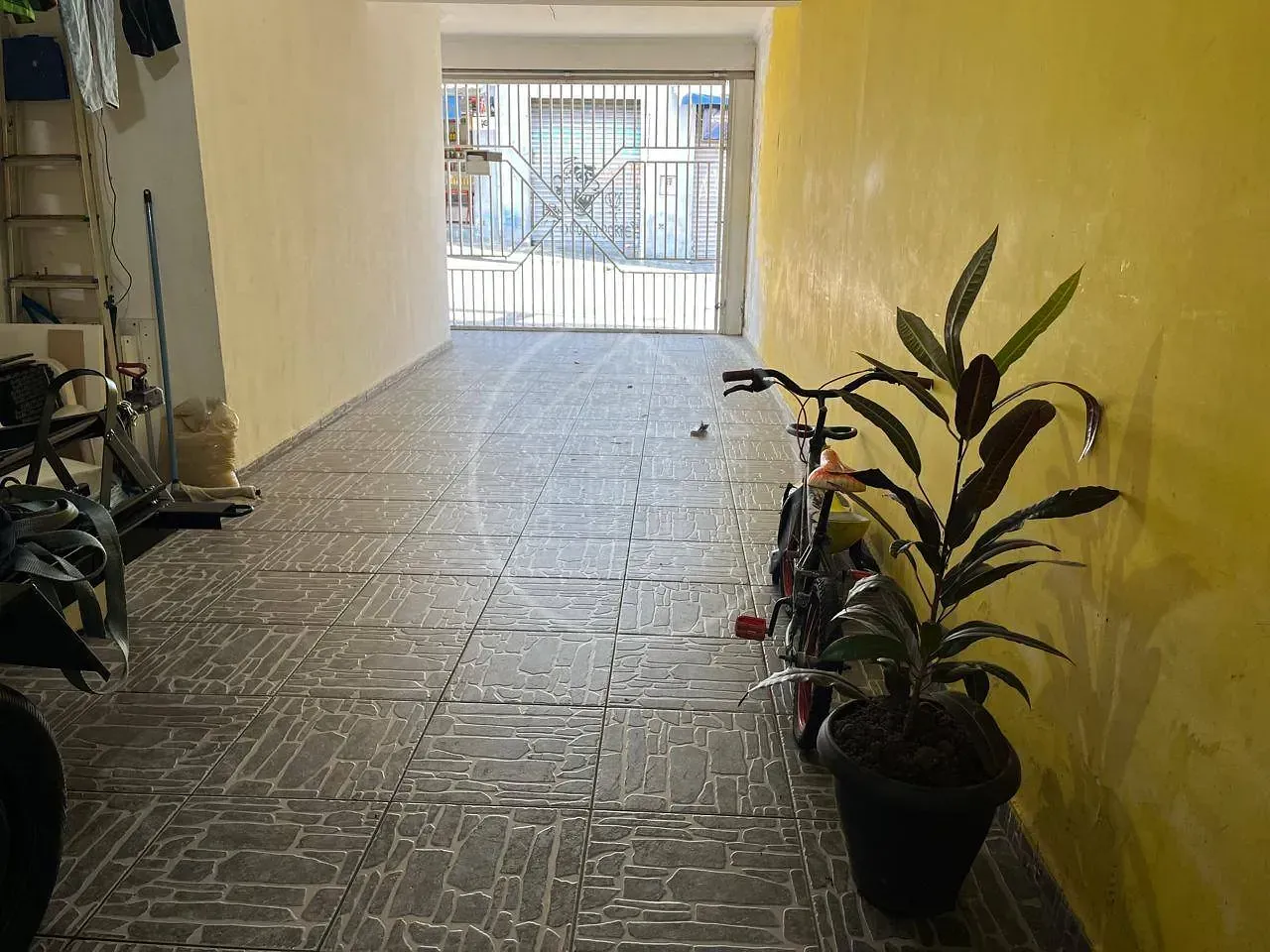 Sobrado, 4 quartos, 285 m² - Foto 1