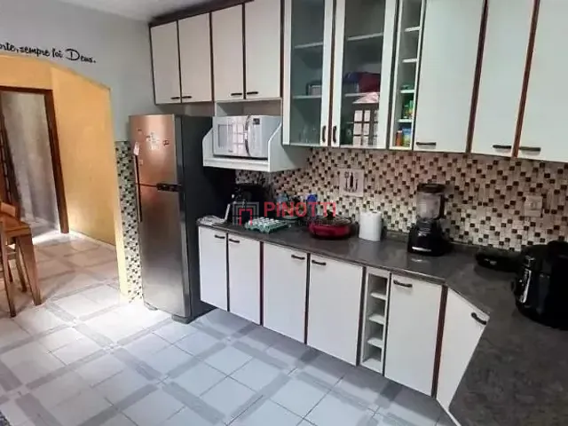 Sobrado 3 quartos e 2 banheiros, à venda, no bairro Vila Claraval em São Bernardo do Campo