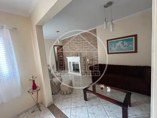 Sobrado com 240m², para alugar, no bairro Cidade Dutra em São Paulo
