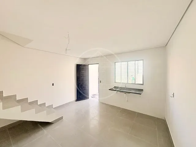 Sobrado 1 quarto e 2 banheiros, para alugar, no bairro Jardim São Judas Tadeu em São Paulo