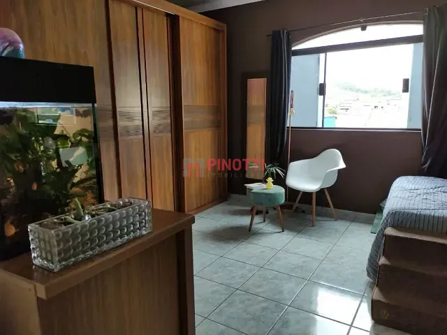 Sobrado 3 quartos e 4 banheiros, à venda, no bairro Parque Selecta(Montanhão) em São Bernardo do Campo