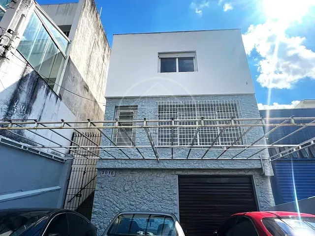 Sobrado à venda ou para alugar, no bairro Vila Pompéia em São Paulo
