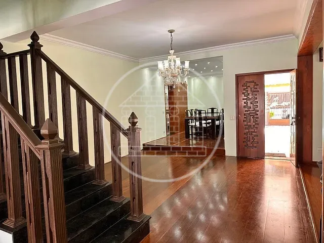 Sobrado 4 quartos e 7 banheiros, à venda, no bairro Jardim Campo Grande em São Paulo