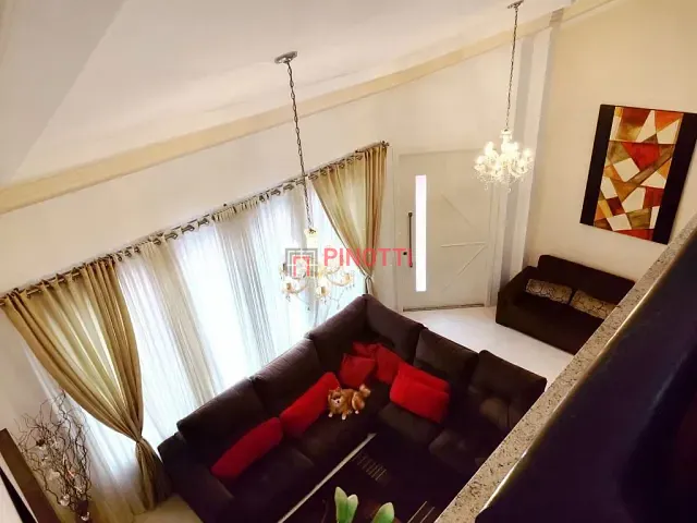 Sobrado 3 quartos e 2 banheiros, à venda, no bairro Jardim Portugal em São Bernardo do Campo