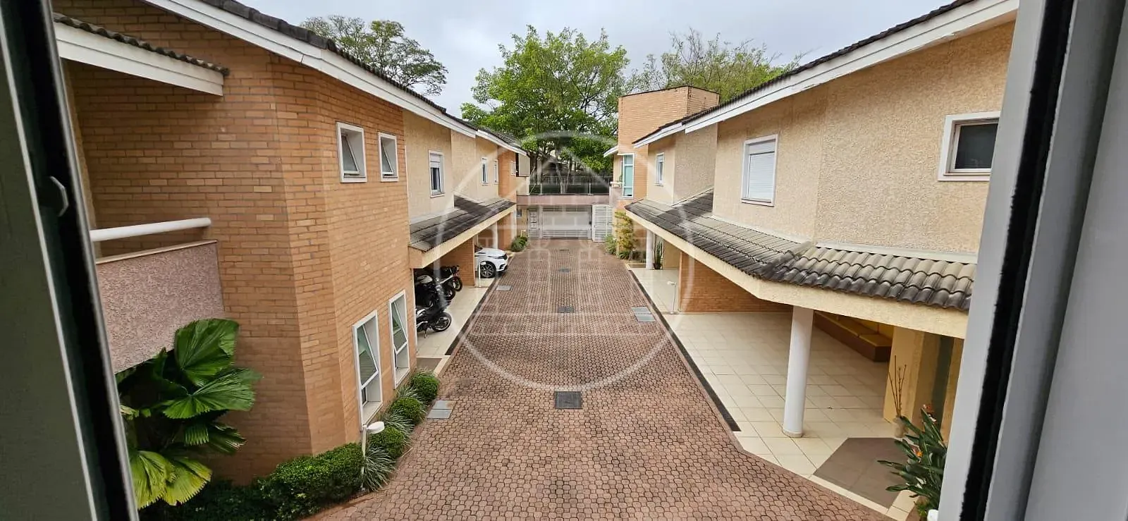 Sobrado, 4 quartos, 277 m² - Foto 2