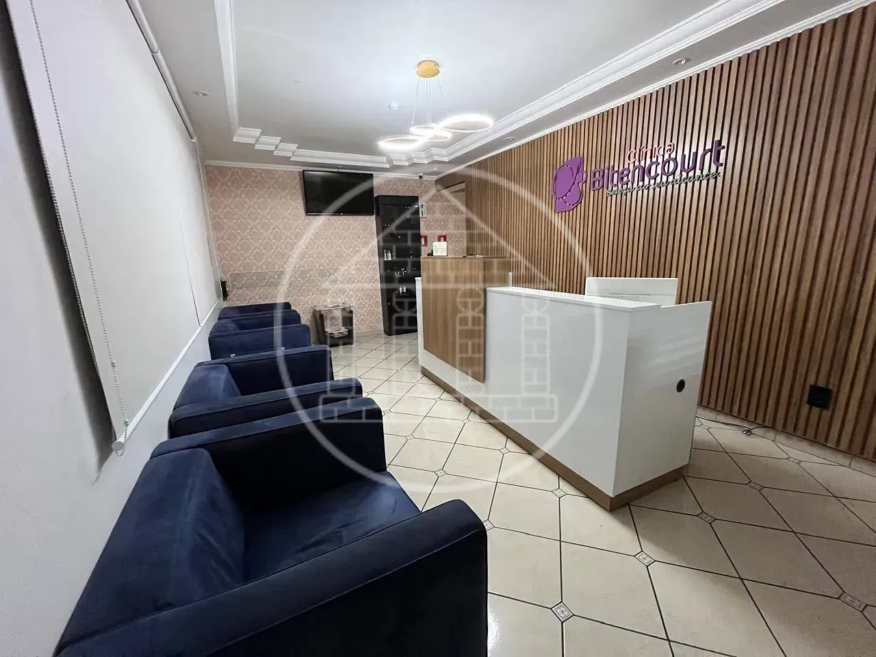 Sobrado, 1 quarto, 270 m² - Foto 1