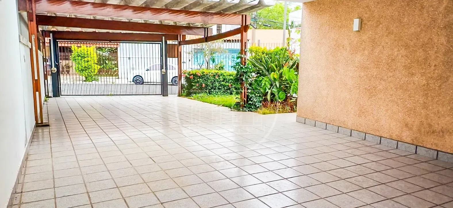 Sobrado, 4 quartos, 283 m² - Foto 2