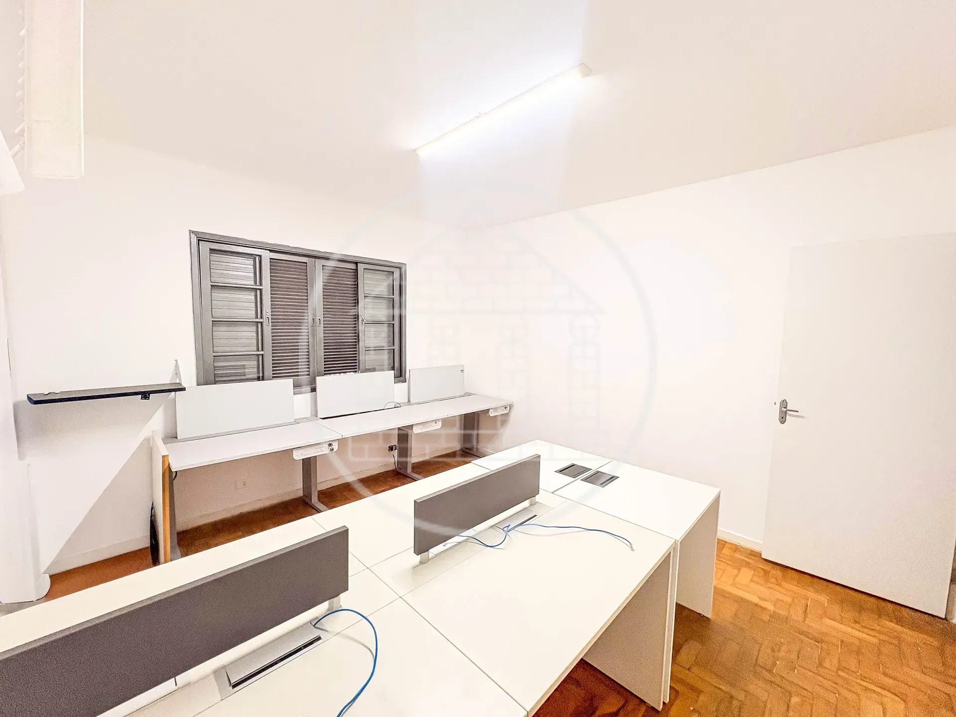 Sobrado, 1 quarto, 180 m² - Foto 1