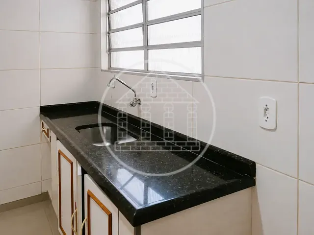 Sobrado com 180m² 3 quartos e 3 banheiros, à venda, no bairro Jardim Ipanema (Zona Sul) em São Paulo
