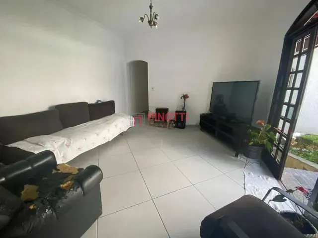 Sobrado 3 quartos e 2 banheiros, à venda, no bairro Vila Alvinópolis em São Bernardo do Campo