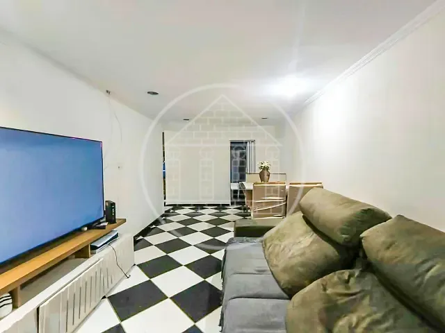 Sobrado com 125m² 3 quartos e 2 banheiros, à venda, no bairro Conjunto Habitacional Brigadeiro Faria Lima em São Paulo