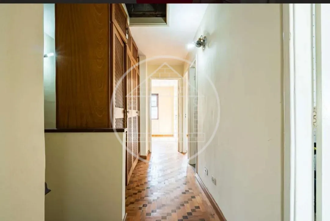 Sobrado, 6 quartos, 196 m² - Foto 9