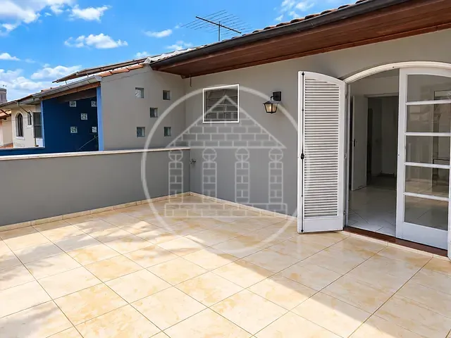 Sobrado com 171m² 4 quartos e 5 banheiros, à venda ou para alugar, no bairro Chácara Japonesa em São Paulo