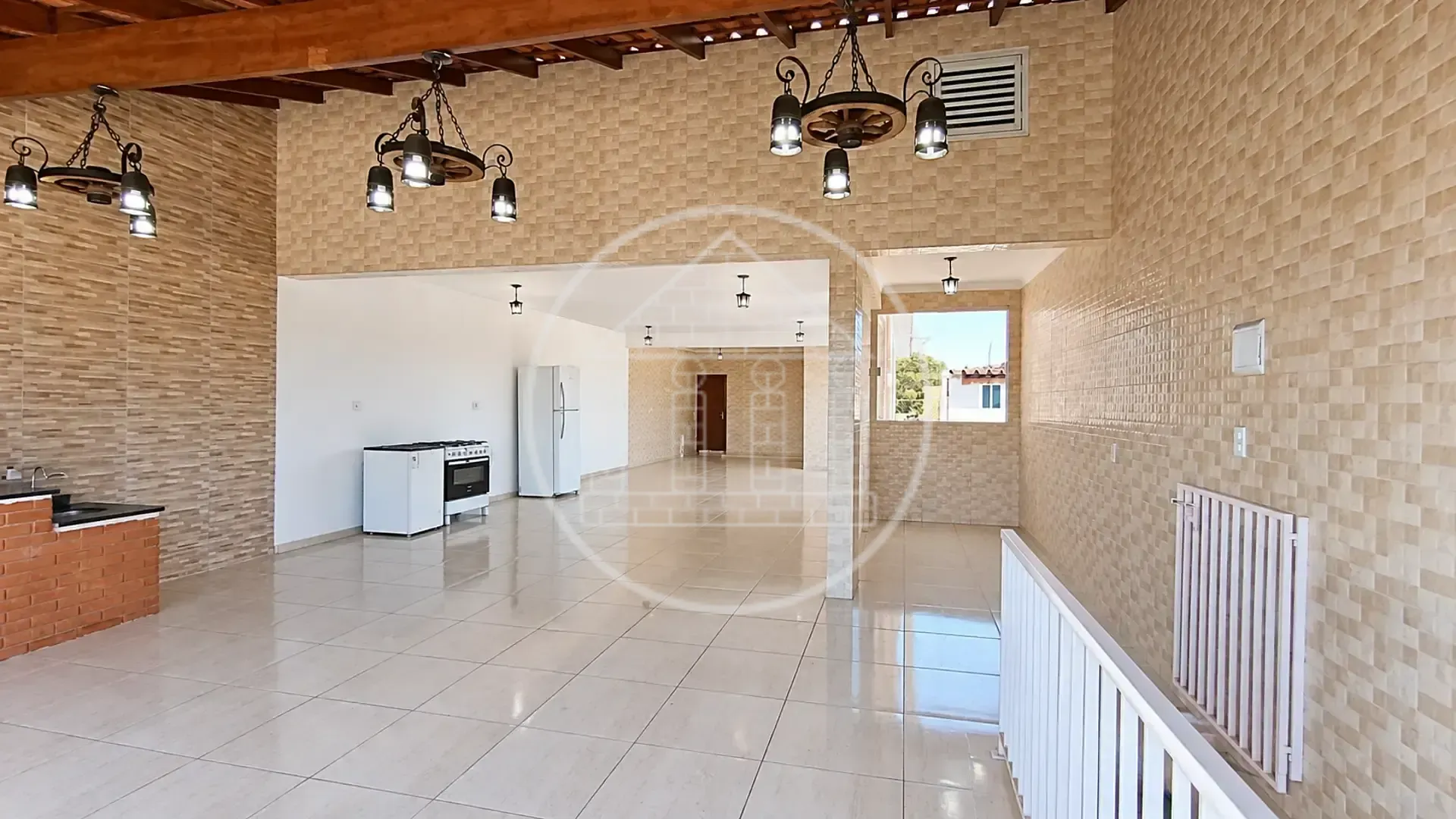 Sobrado, 3 quartos, 240 m² - Foto 1
