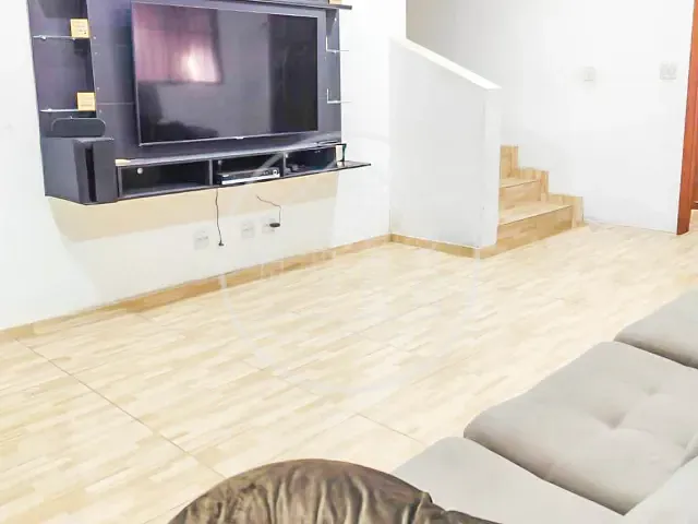 Sobrado com 200m² 2 quartos e 3 banheiros, à venda, no bairro Jardim Silveira em São Paulo