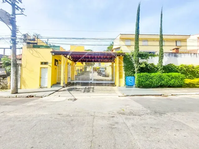 Sobrado 3 quartos e 2 banheiros, à venda, no bairro Vila do Castelo em São Paulo