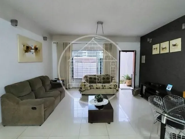 Sobrado com 400m² 3 quartos e 6 banheiros, à venda, no bairro Jardim Casa Grande em São Paulo