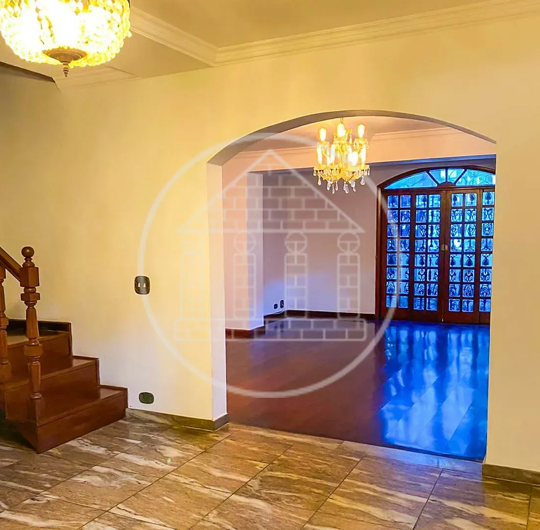 Sobrado, 3 quartos, 198 m² - Foto 1