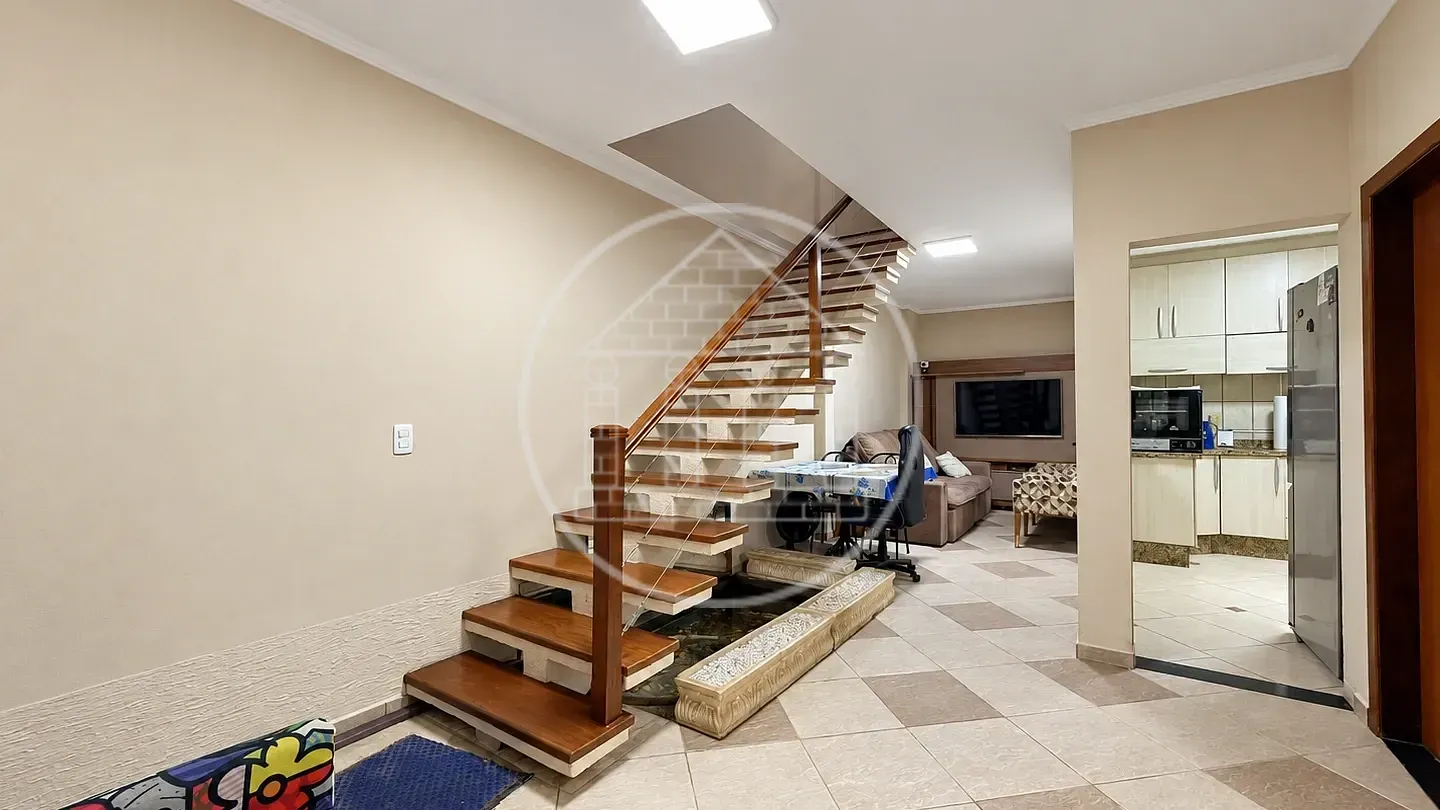 Sobrado, 4 quartos, 192 m² - Foto 2