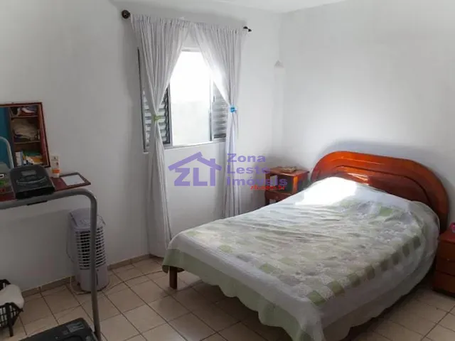 Sobrado com 200m² 2 quartos e 2 banheiros, à venda, no bairro Chácara Califórnia em São Paulo