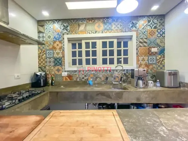 Sobrado 3 quartos e 4 banheiros, à venda, no bairro Vila Jordanópolis em São Bernardo do Campo
