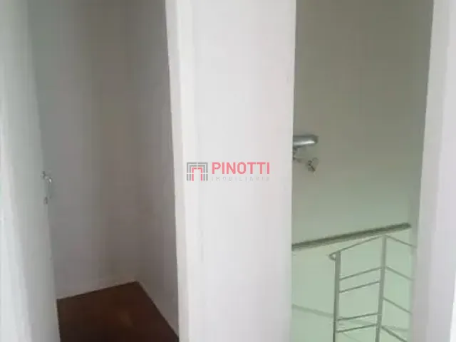 Sobrado 4 quartos e 1 banheiro, à venda, no bairro Vila Alpina em Santo André