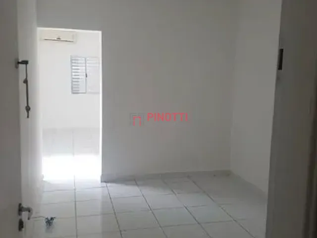 Sobrado 4 quartos e 1 banheiro, à venda, no bairro Vila Alpina em Santo André