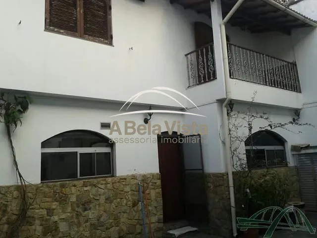 Sobrado com 300m² 4 quartos e 6 banheiros, à venda, no bairro Presidente Altino em Osasco