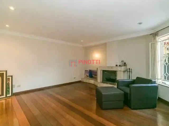 Sobrado 4 quartos e 1 banheiro, à venda, no bairro Nova Petrópolis em São Bernardo do Campo