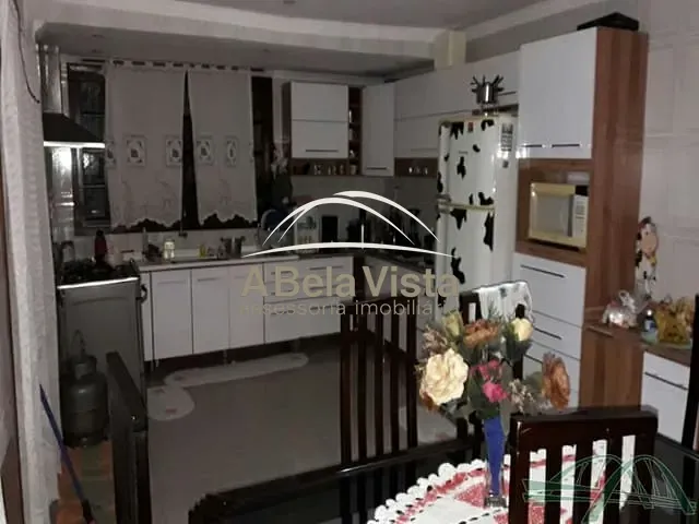 Sobrado com 245m² 3 quartos e 5 banheiros, à venda, no bairro Bandeiras em Osasco