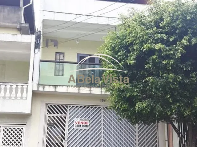 Sobrado com 245m² 3 quartos e 5 banheiros, à venda, no bairro Bandeiras em Osasco