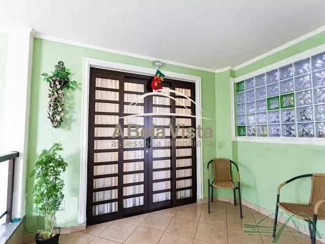 Sobrado com 125m² 5 quartos e 5 banheiros, à venda, no bairro Vila Yolanda em Osasco