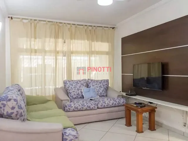 Sobrado 3 quartos e 2 banheiros, à venda, no bairro Vila Vivaldi em São Bernardo do Campo