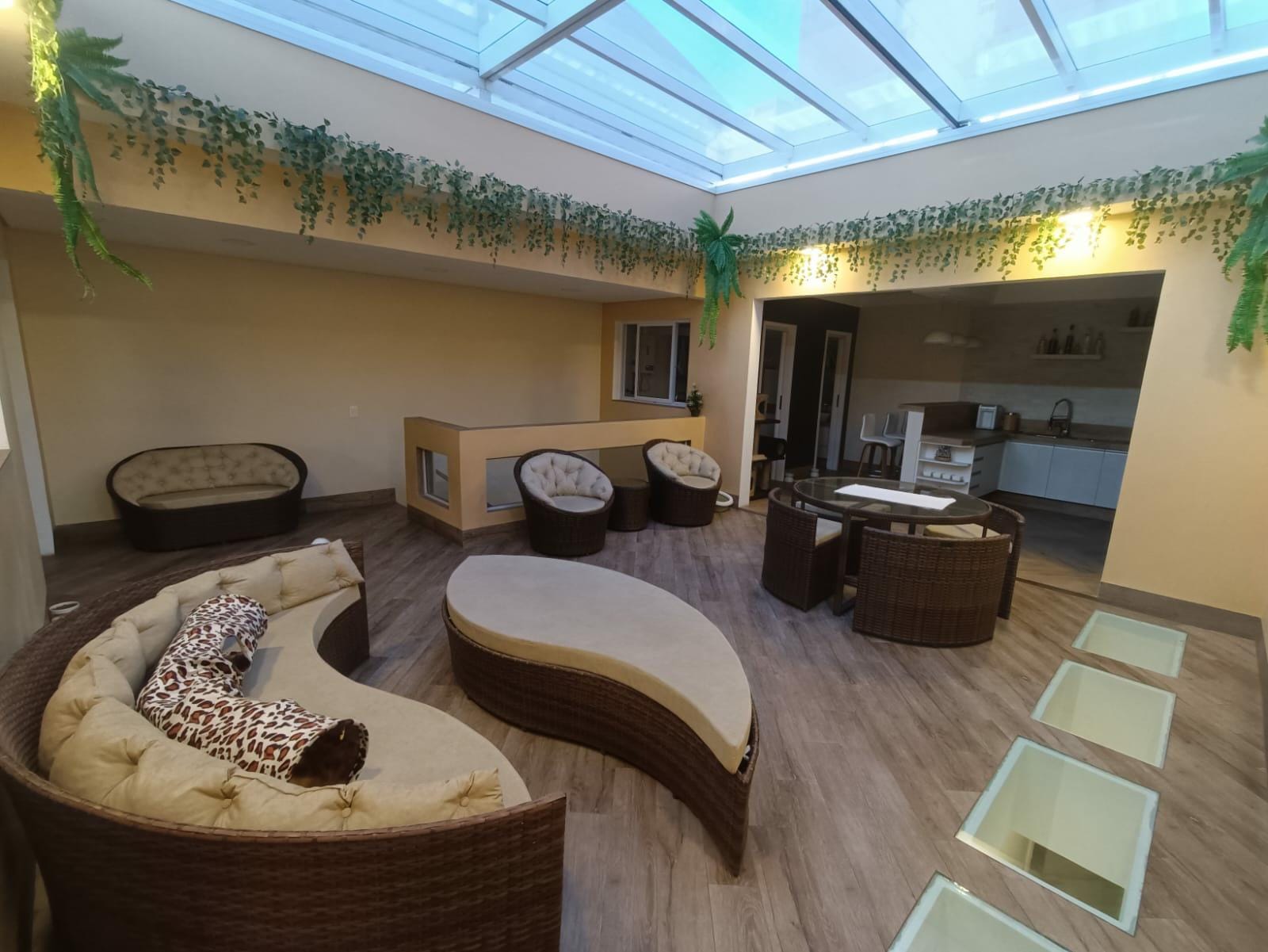 Sobrado à venda 2 Quartos, 2 Suites, 3 Vagas, Fundação, São Caetano do Sul - SP
